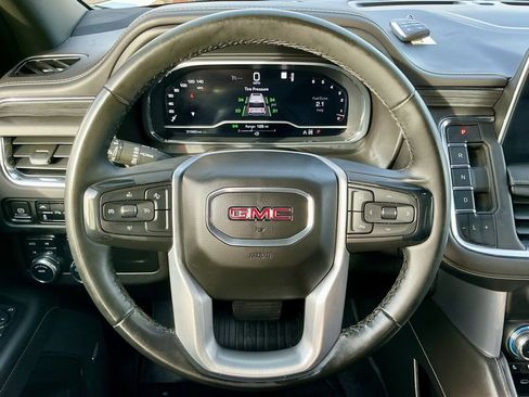 Used 2023 GMC Yukon SLT image 38