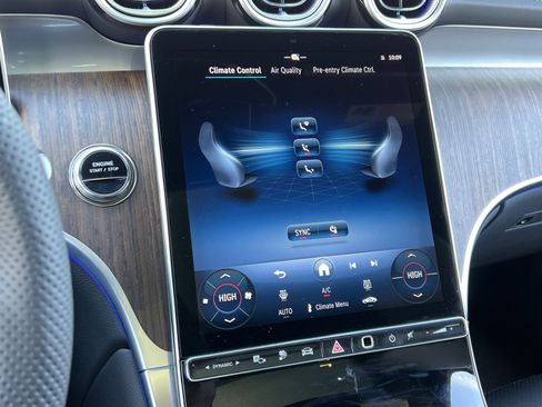 New 2026 Mercedes-Benz GLC 350e 4MATIC image 19