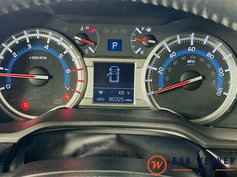 Used 2016 Toyota 4Runner Limited image 12