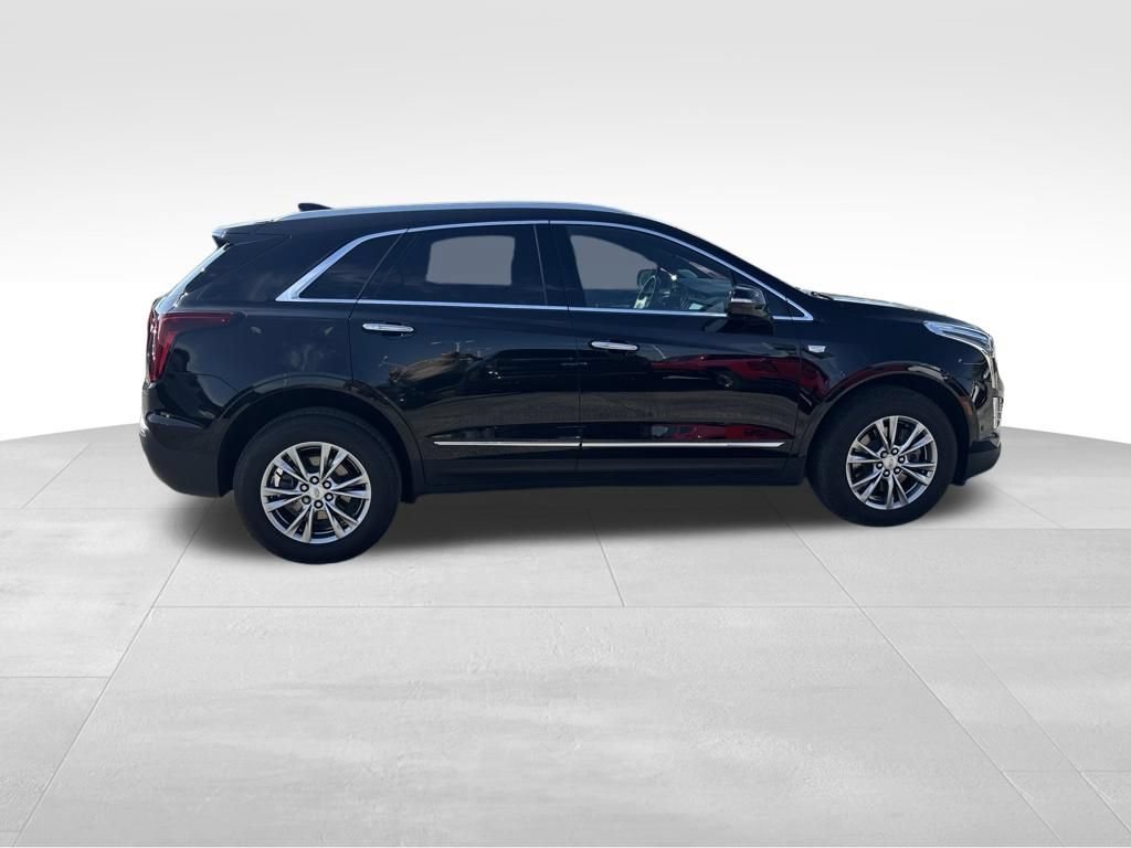 Used 2022 Cadillac XT5 Premium Luxury w/ Technology Package AWD/4WD image 8