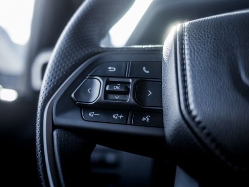 Used 2025 Toyota 4Runner TRD Off-Road Premium image 21