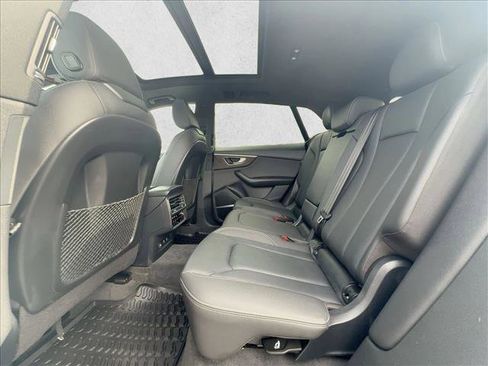 Used 2020 Audi Q8 Premium Plus image 20