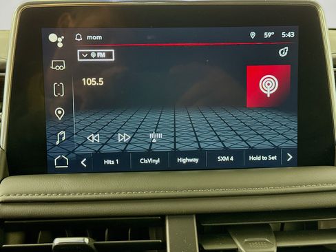 Used 2024 GMC Yukon XL SLE image 15