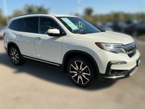 Certified 2019 Honda Pilot Touring image 7