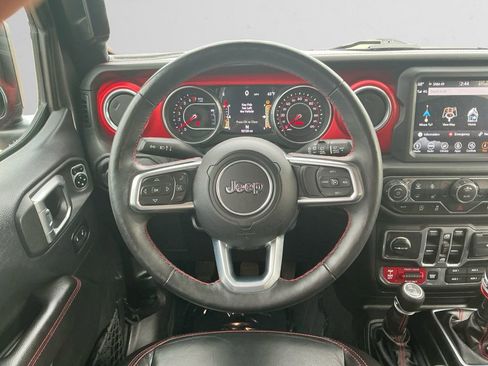 Used 2018 Jeep Wrangler Unlimited Rubicon image 12