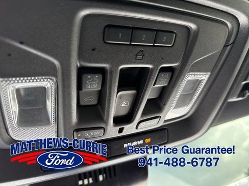 Used 2024 GMC Sierra 1500 AT4 w/ Technology Package AWD/4WD image 23