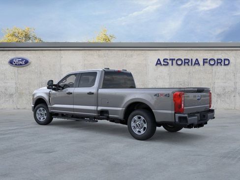 New 2026 Ford F250 XLT w/ F-250 >10K GVWR Package image 4
