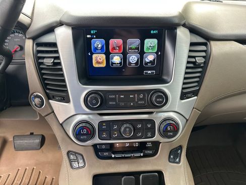 Used 2020 GMC Yukon XL SLT w/ Premium Edition RWD image 24