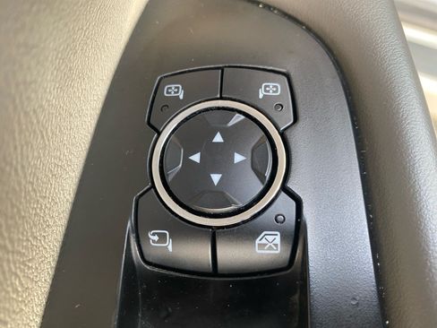Used 2019 Lincoln Nautilus Reserve AWD/4WD image 24