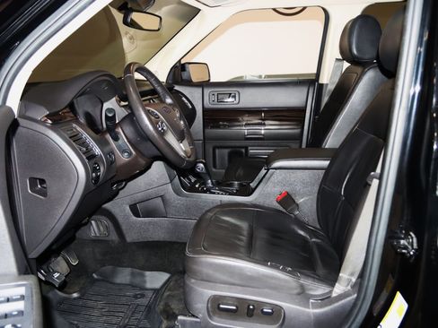 Used 2018 Ford Flex SEL w/ Equipment Group 202A FWD image 29