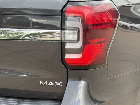 Used 2023 Ford Expedition Max Limited AWD/4WD image 7