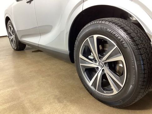 Used 2024 Lexus RX 350h w/ Convenience Package AWD/4WD image 15