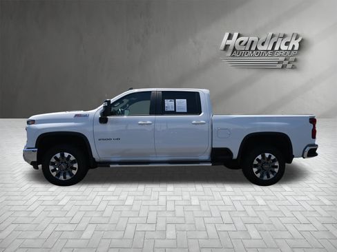 Used 2026 Chevrolet Silverado 2500 LT w/ Safety Package AWD/4WD image 7