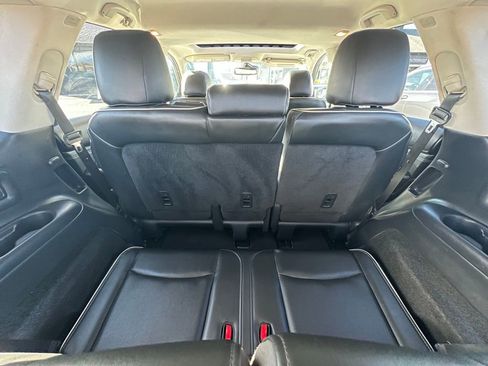 Used 2020 INFINITI QX60 Luxe w/ Essential Package image 25