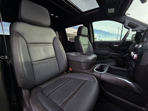 Used 2022 GMC Sierra 1500 Denali w/ Denali Reserve Package image 30