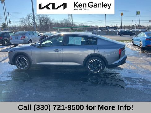 Certified 2025 Kia K4 EX image 16