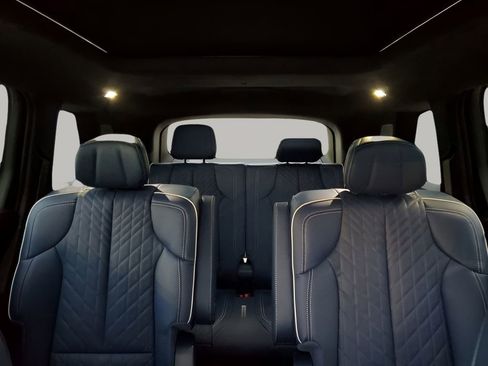 New 2026 Cadillac Vistiq Premium Luxury AWD/4WD image 44