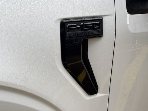 Used 2025 Ford F150 Lariat w/ Equipment Group 501A Mid image 11