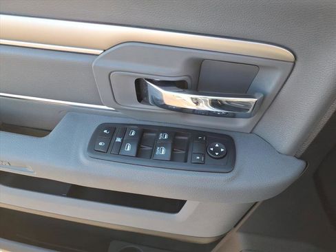 Used 2019 RAM 1500 Classic Warlock image 16