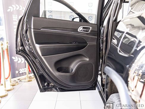 Used 2019 Jeep Grand Cherokee Limited image 33