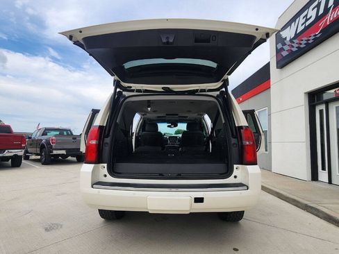 Used 2015 Chevrolet Tahoe LTZ AWD/4WD image 30