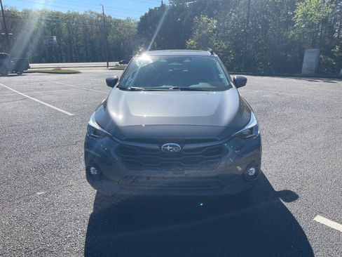 Used 2025 Subaru Crosstrek 2.5i Limited w/ Popular Package #4A AWD/4WD image 2