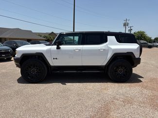 New 2026 GMC Hummer EV SUV w/ LPO, Dark Essentials Package AWD/4WD video 2
