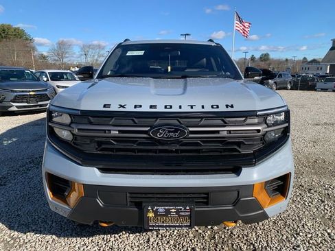 New 2025 Ford Expedition Tremor image 3