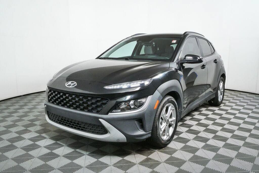 Used 2022 Hyundai Kona SEL FWD image 28
