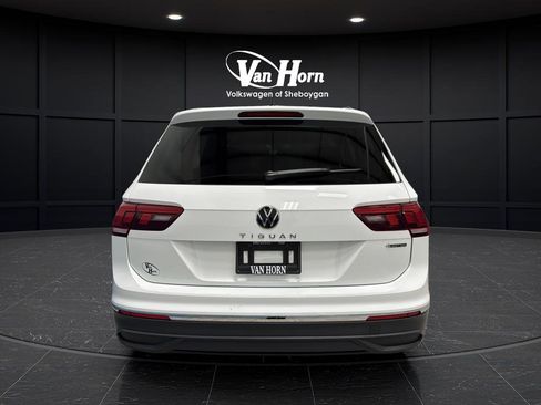 Used 2024 Volkswagen Tiguan S image 6