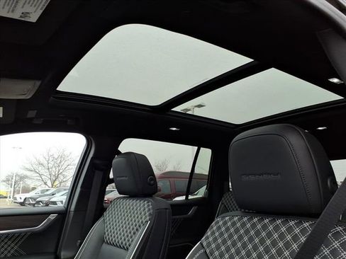 New 2026 GMC Acadia Denali w/ Super Cruise Package image 15