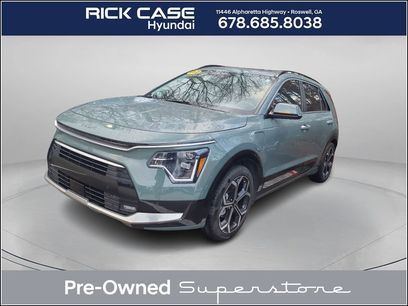 Used 2023 Kia Niro SX Touring