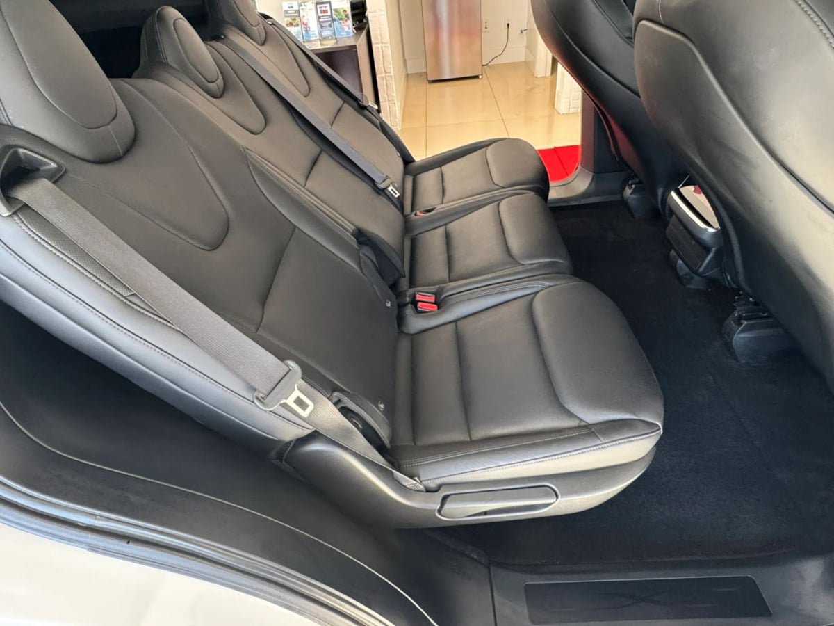 Used 2022 Tesla Model X AWD/4WD image 38