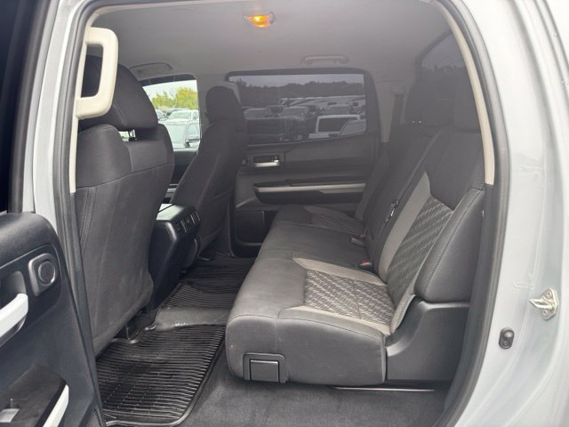 Used 2019 Toyota Tundra SR5 w/ SR5 Upgrade Package AWD/4WD image 33