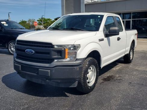 Used 2019 Ford F150 XL w/ Equipment Group 101A Mid AWD/4WD image 3