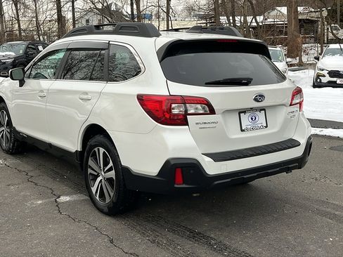 Used 2019 Subaru Outback 3.6R Limited image 5
