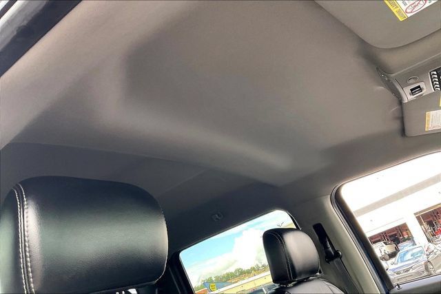 Used 2019 Ford F350 Lariat w/ Lariat Ultimate Package AWD/4WD image 17