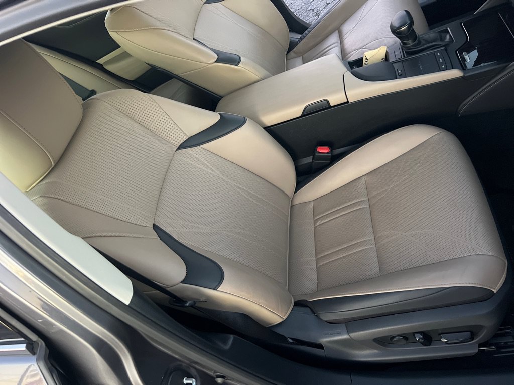 Used 2021 Lexus ES 250 w/ Luxury Package AWD/4WD image 20