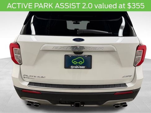 Used 2023 Ford Explorer Platinum w/ Technology Package AWD/4WD image 9