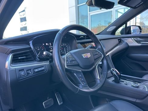Used 2023 Cadillac XT5 Sportv w/ Technology Package AWD/4WD image 47