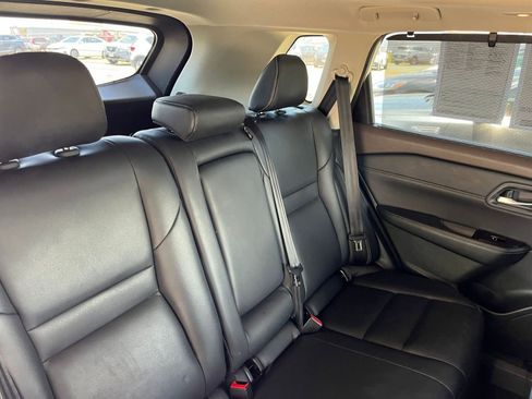 Used 2023 Nissan Rogue SL w/ SL Premium Package image 37