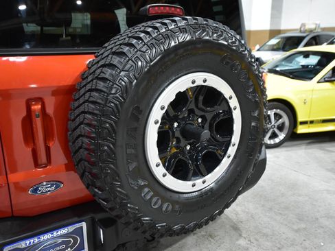 Used 2023 Ford Bronco Outer Banks w/ Sasquatch Package image 15