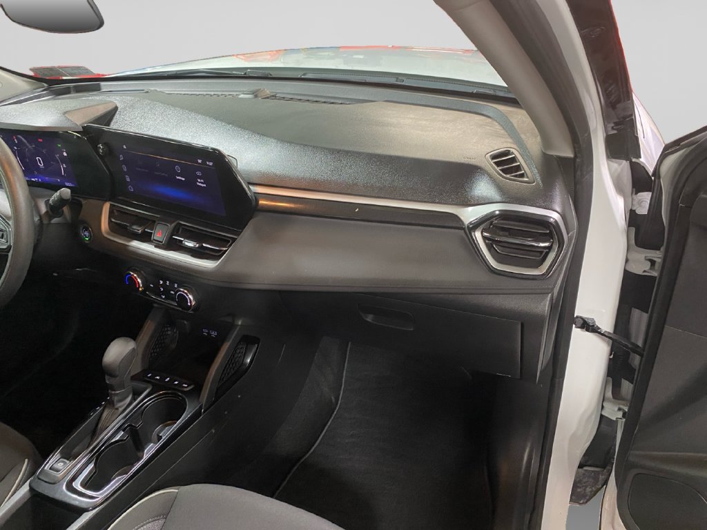 Used 2026 Chevrolet TrailBlazer LS w/ LS Confidence Package AWD/4WD image 10
