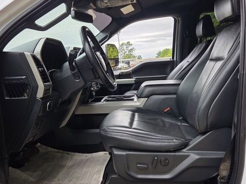 Certified 2022 Ford F250 Lariat w/ Lariat Ultimate Package AWD/4WD image 6