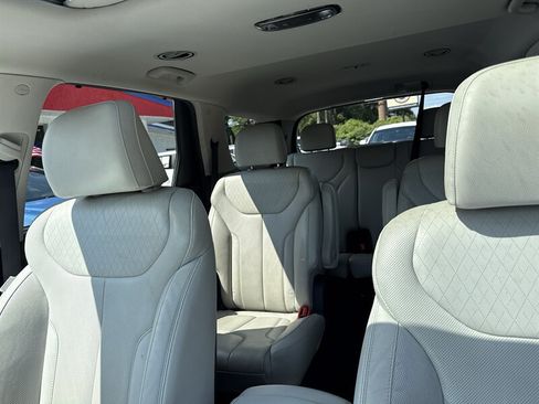 Used 2020 Hyundai Palisade SEL w/ Premium Package FWD image 18