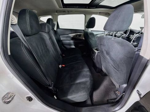 Used 2018 Nissan Murano SV AWD/4WD image 27