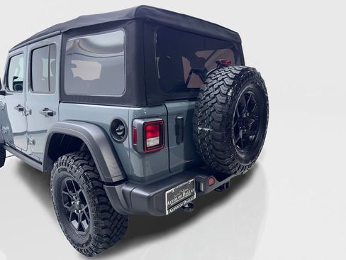 Used 2024 Jeep Wrangler Unlimited Sport AWD/4WD image 19
