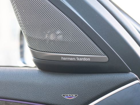 Used 2019 BMW 540i w/ M Sport Package image 46