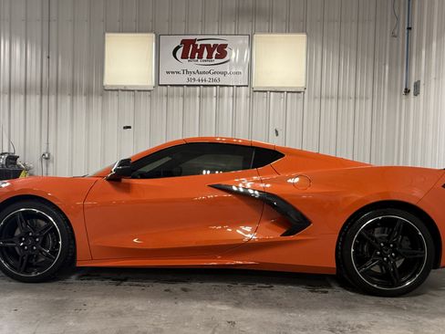 Used 2020 Chevrolet Corvette Stingray Preferred Cpe w/ 2LT Preferred Equipment Group RWD image 12