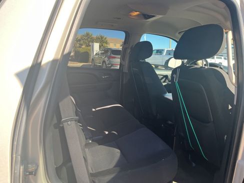 Used 2010 Chevrolet Tahoe LS w/ Exterior Plus Package image 18